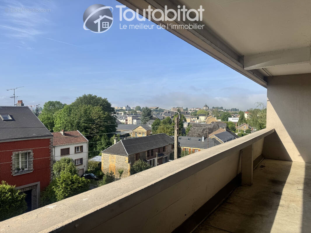 Appartement à CHARLEVILLE-MEZIERES