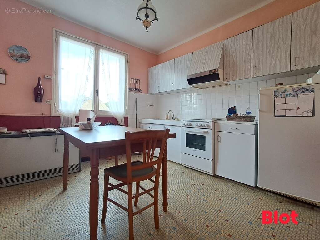 Maison à SAINT-PIERRE-DE-PLESGUEN