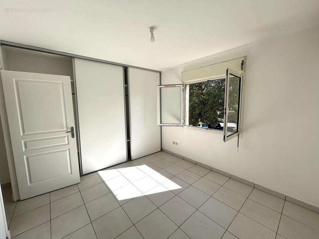 A acheter grand t3 la possession - photo 7