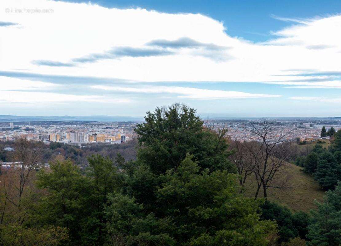 Appartement à CALUIRE-ET-CUIRE