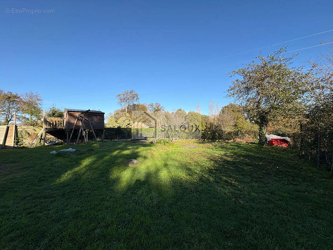 Maison à NOYAL-MUZILLAC