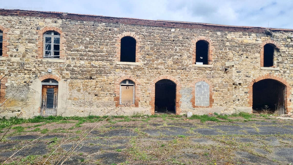 Maison à VERTAIZON