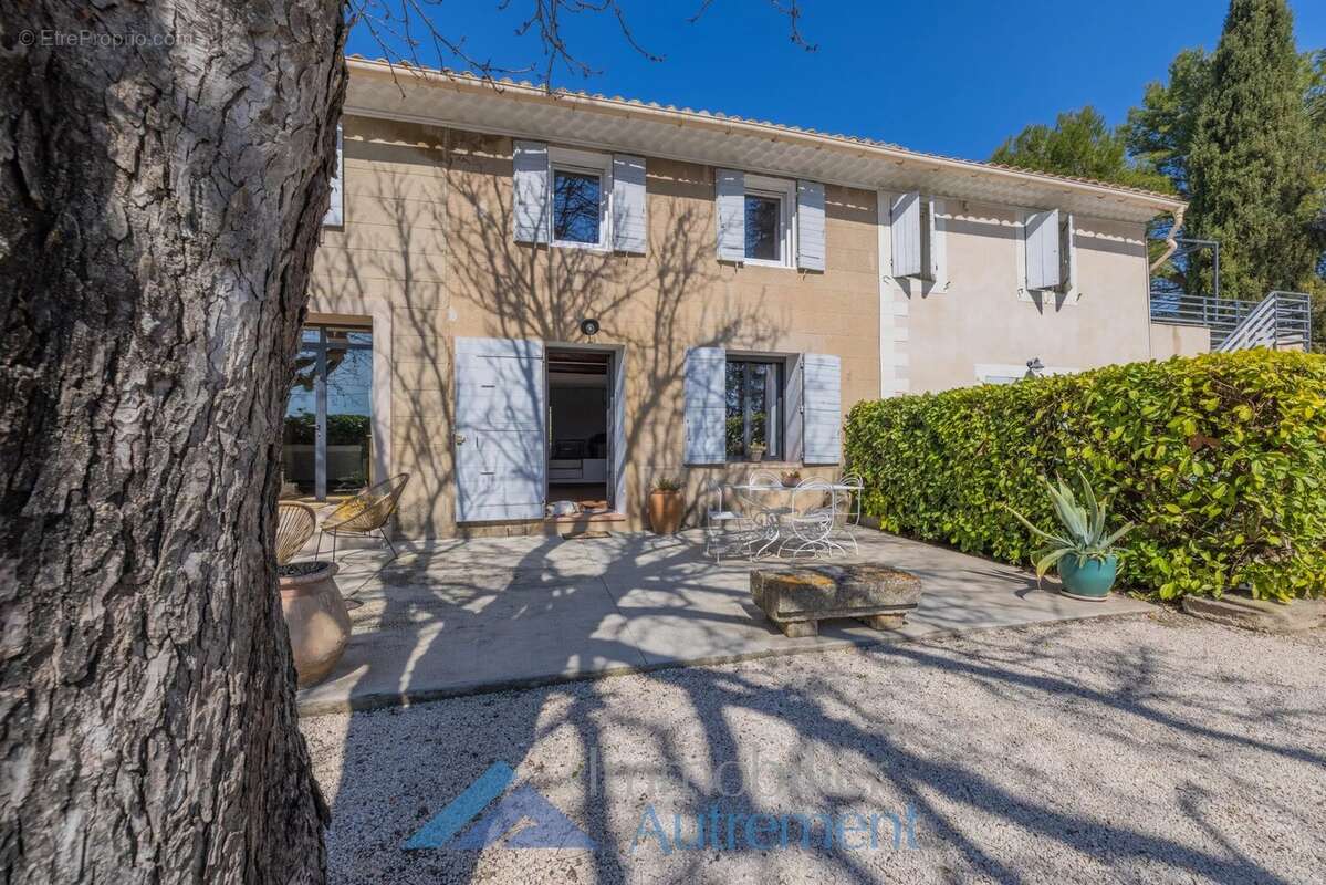 Maison à ARLES