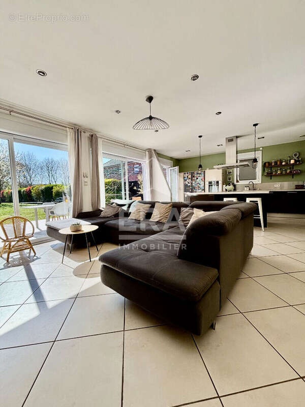 Maison à HENIN-BEAUMONT