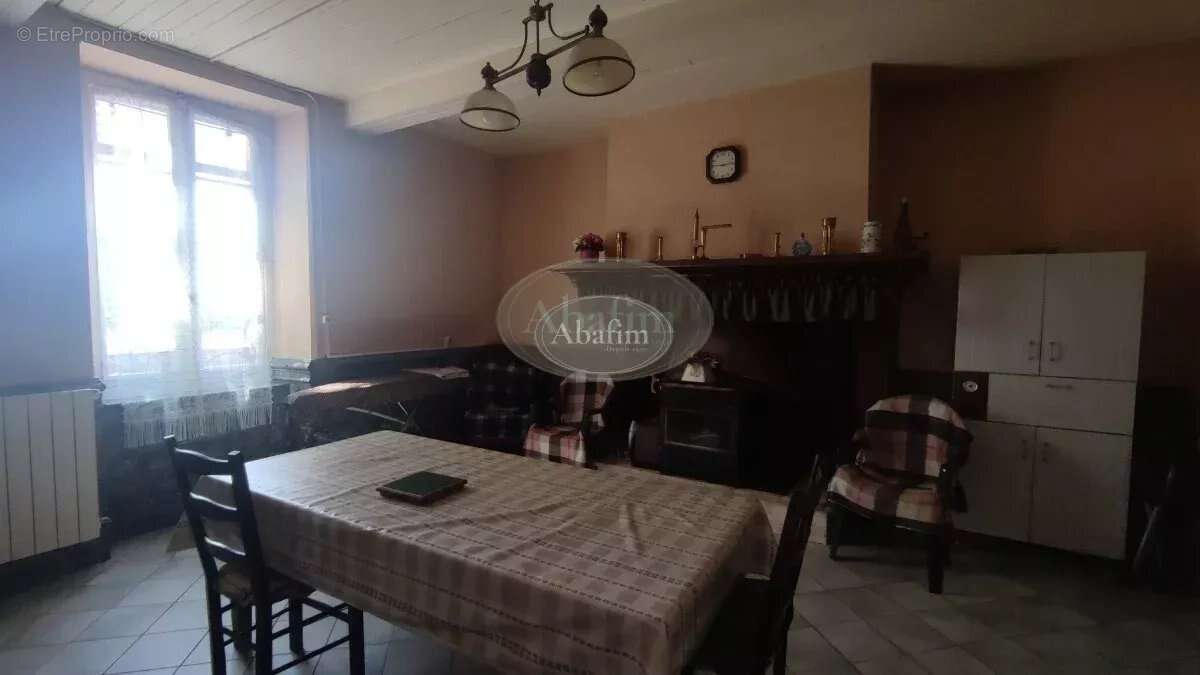 Maison à SAINT-PE-DELBOSC