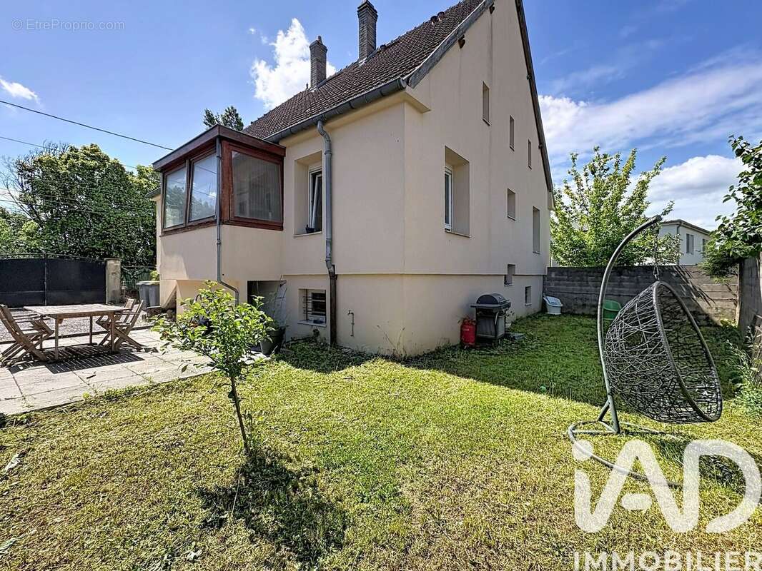 Maison 150 m² à Metz  - photo 3