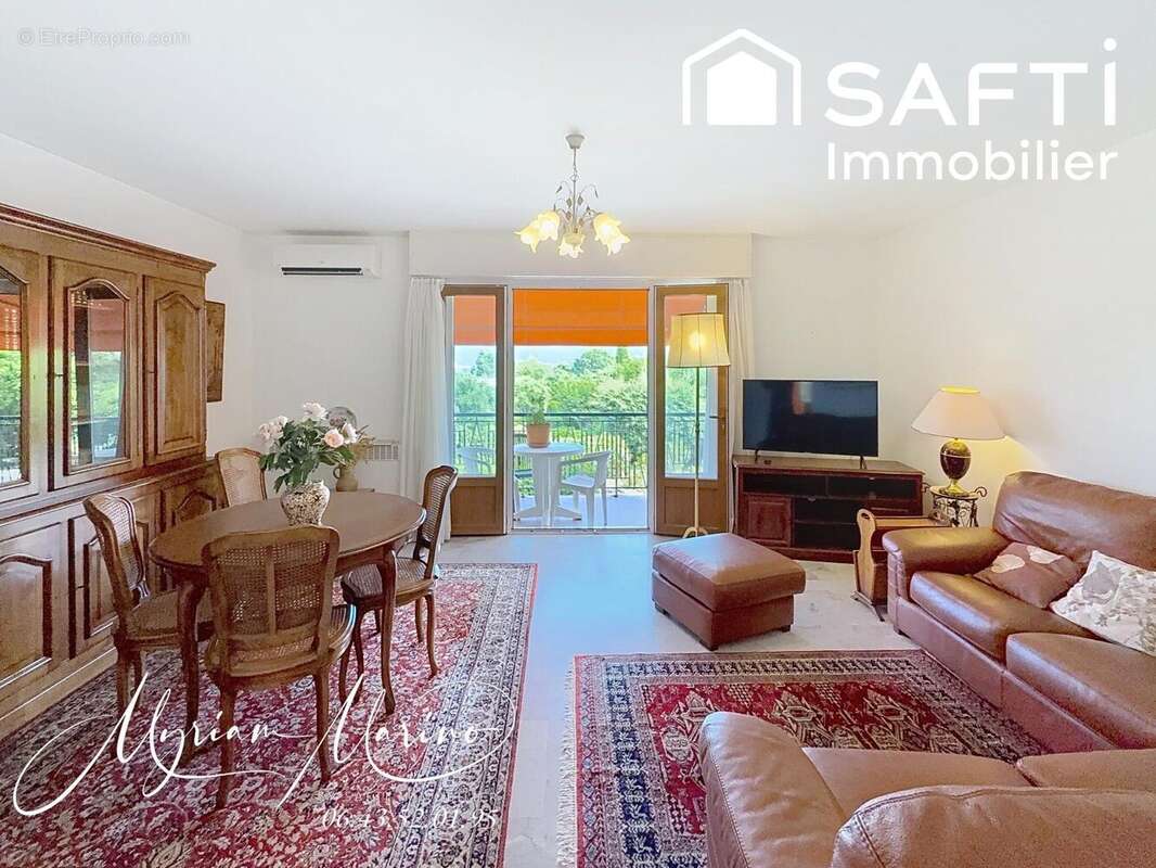 Photo 2 - Appartement à FREJUS