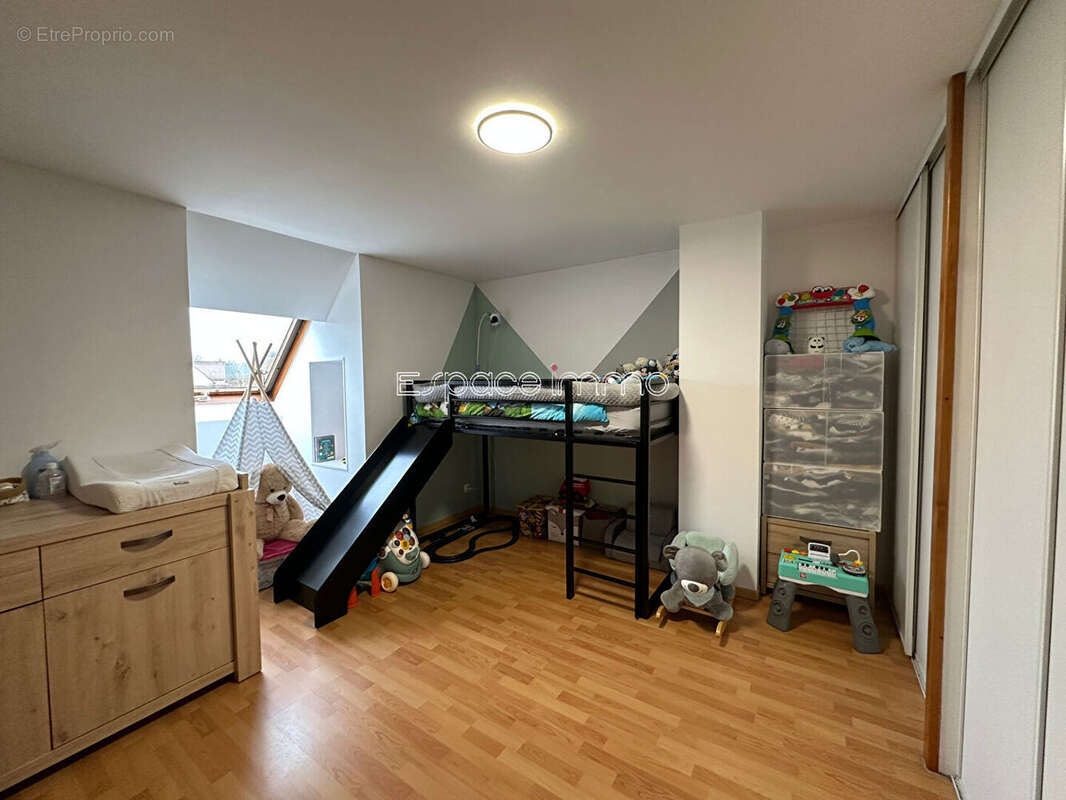 Maison à PISSY-POVILLE