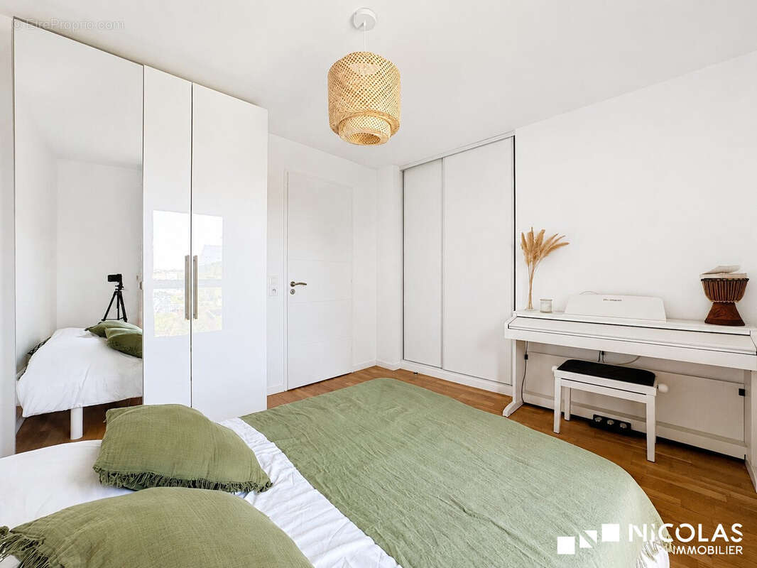 Appartement 62 m² à Bordeaux  - photo 9