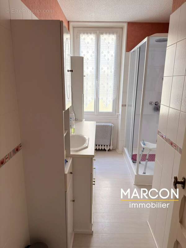 Maison à GUERET