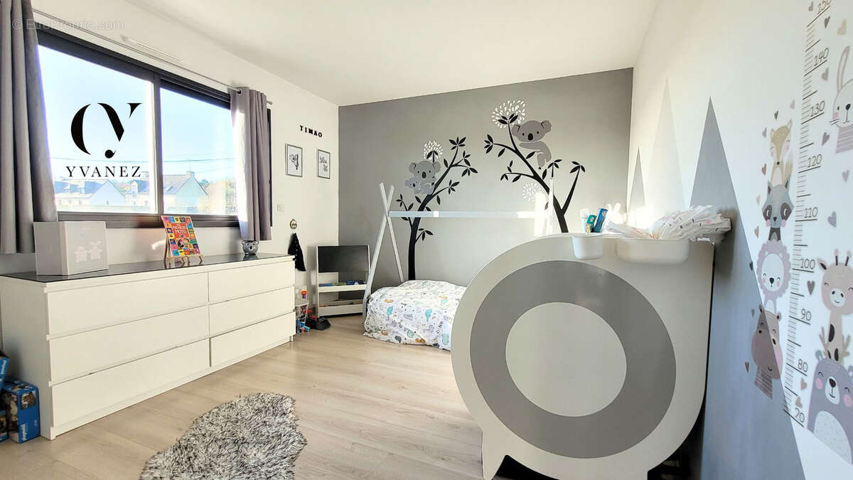 Maison à VAL-D&#039;IZE