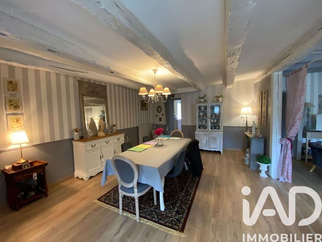 Maison 197 m² à Clave  - photo 5