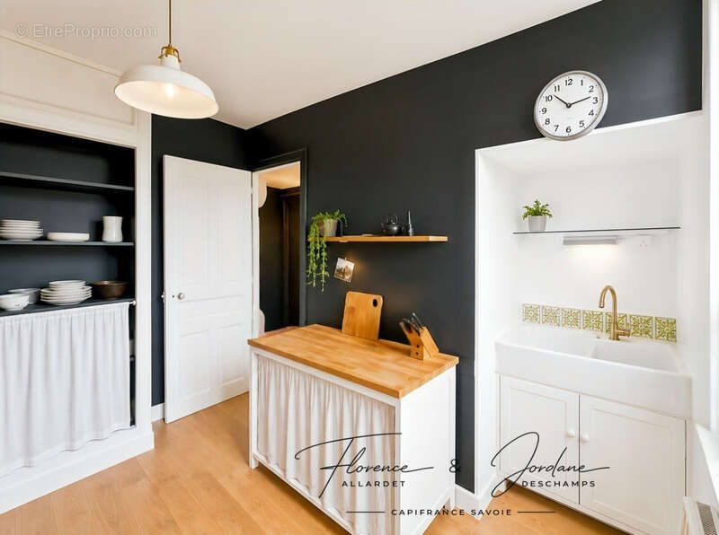 Appartement à AIX-LES-BAINS
