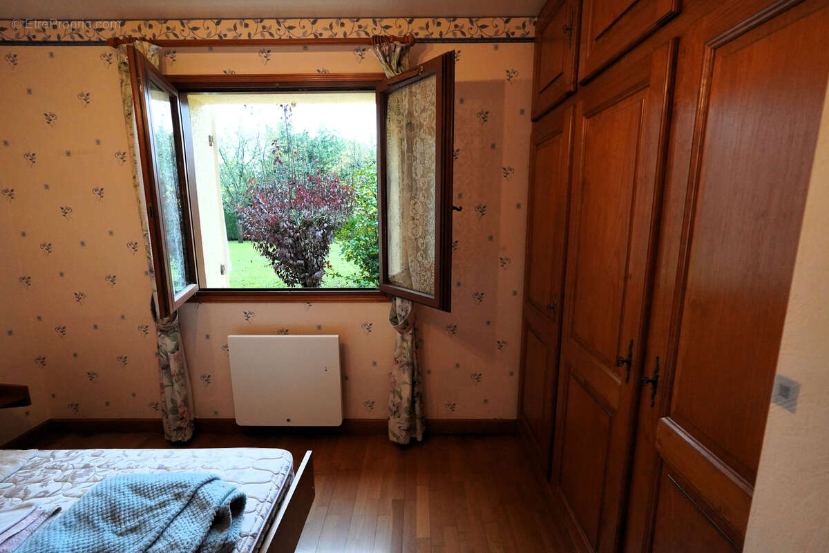 Maison à CHEROY