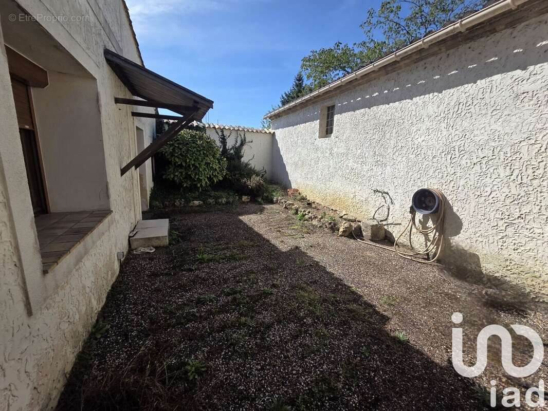 Photo 6 - Maison à SAINT-MAGNE-DE-CASTILLON