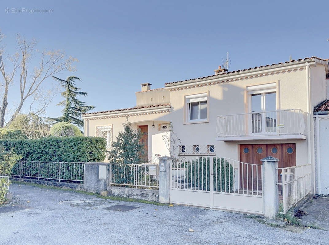 Maison à CASTRES