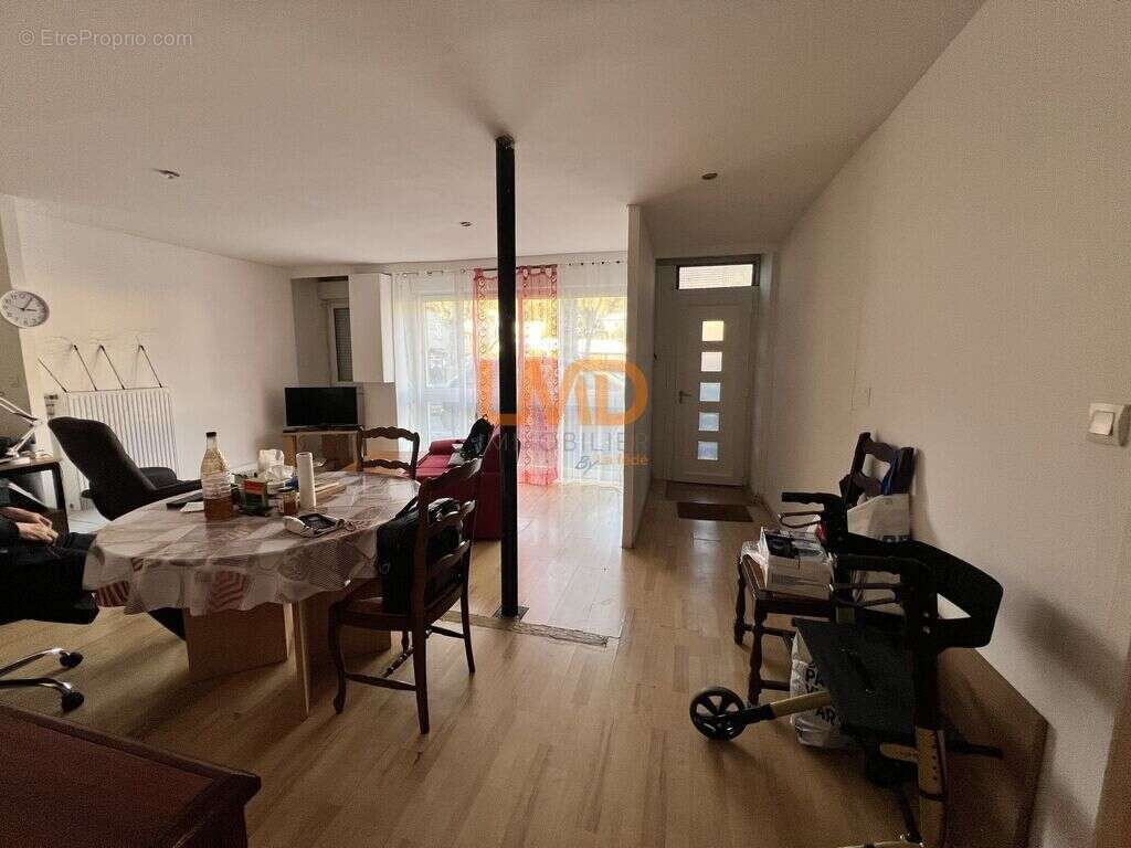 Appartement à AUBIN