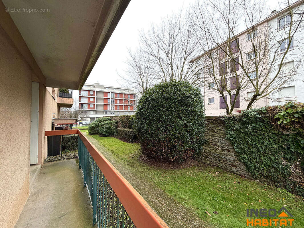 Appartement à SAINT-JACQUES-DE-LA-LANDE