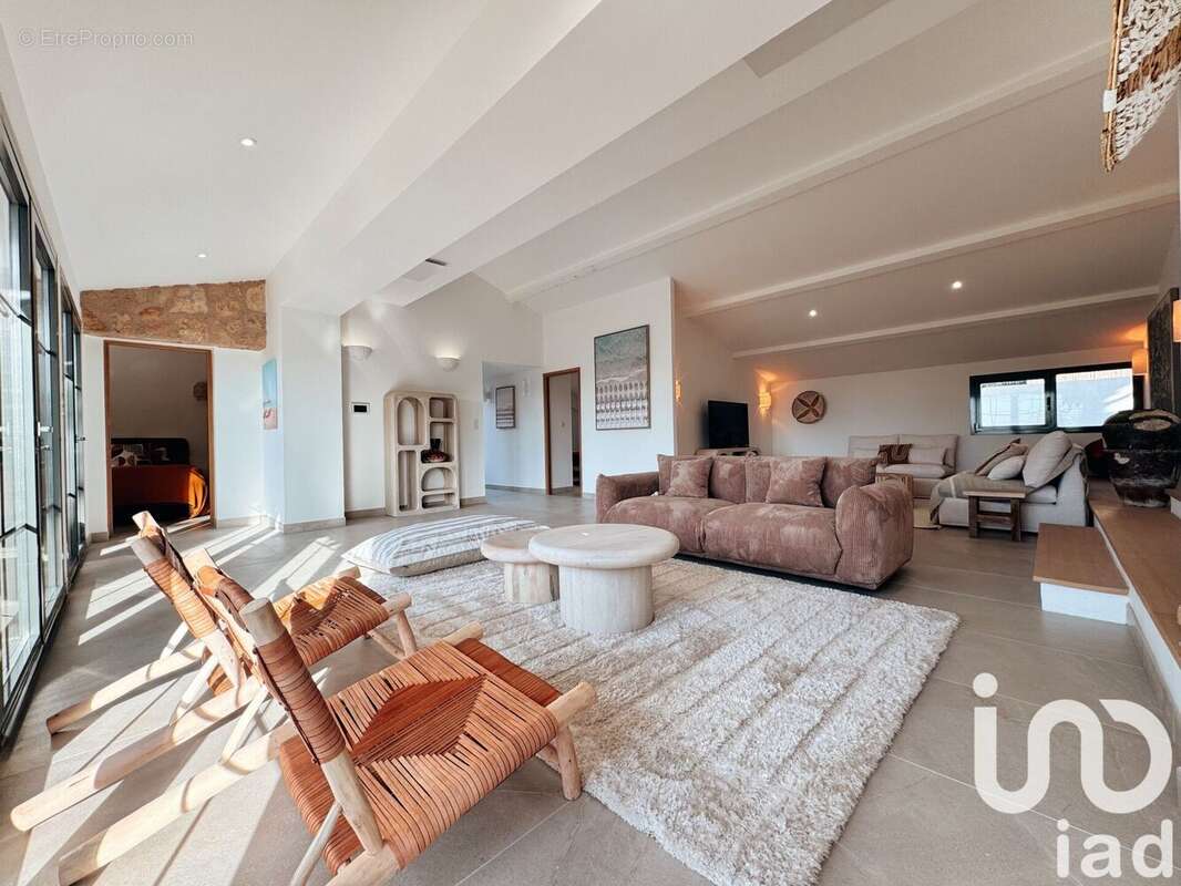 Photo 5 - Maison à LES ISSAMBRES