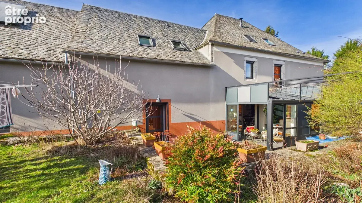Maison à LAGUIOLE
