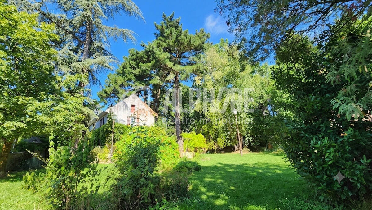 Maison à BESNE