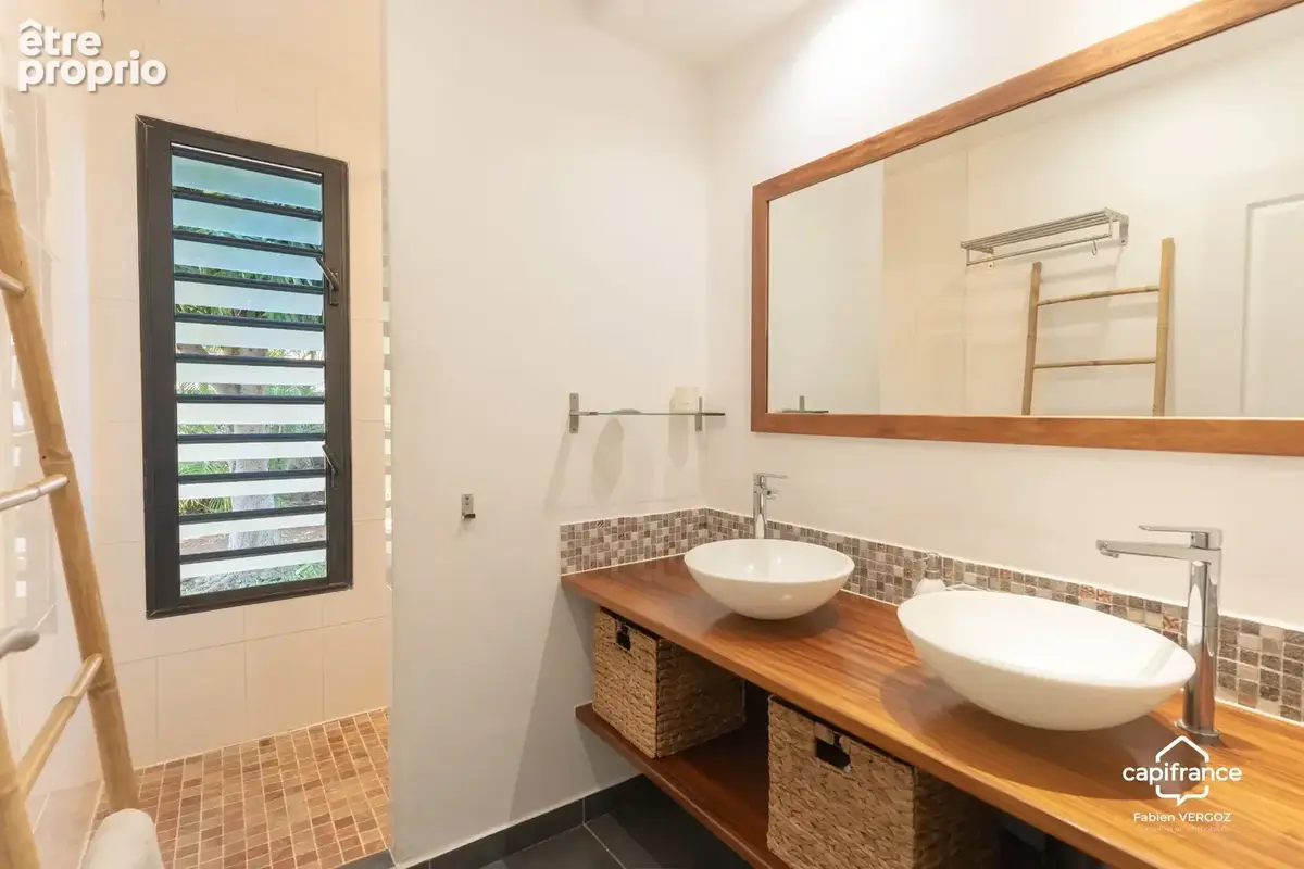 Villa F6 récente au calme dans lotissement privé à La Saline-les-Bains - photo 5