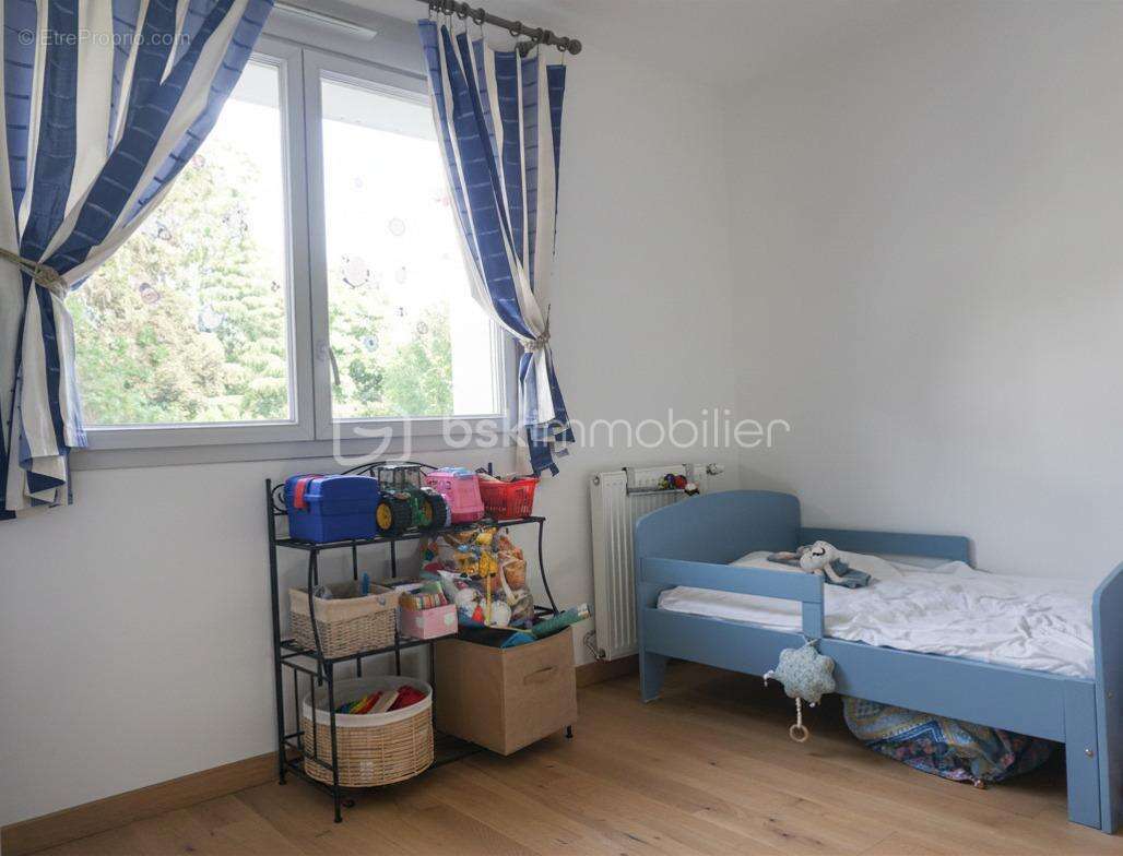 Appartement T4 Voiron 274 000 € - photo 8