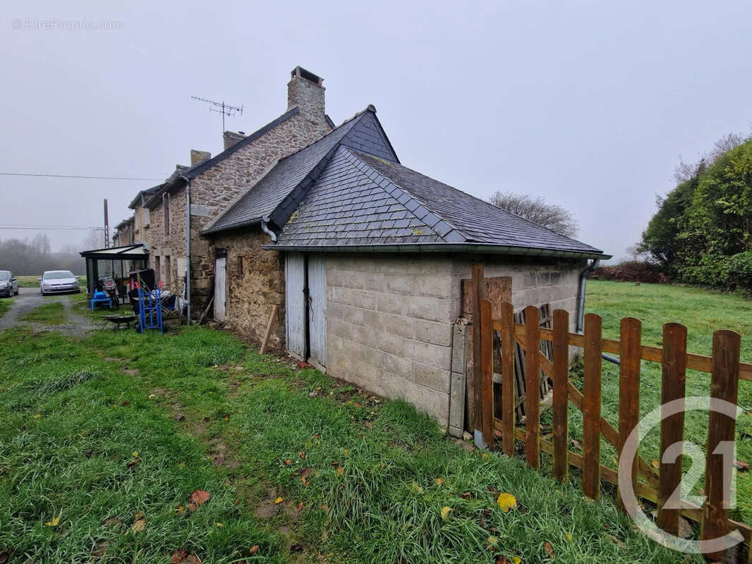 Maison à PLESSIX-BALISSON