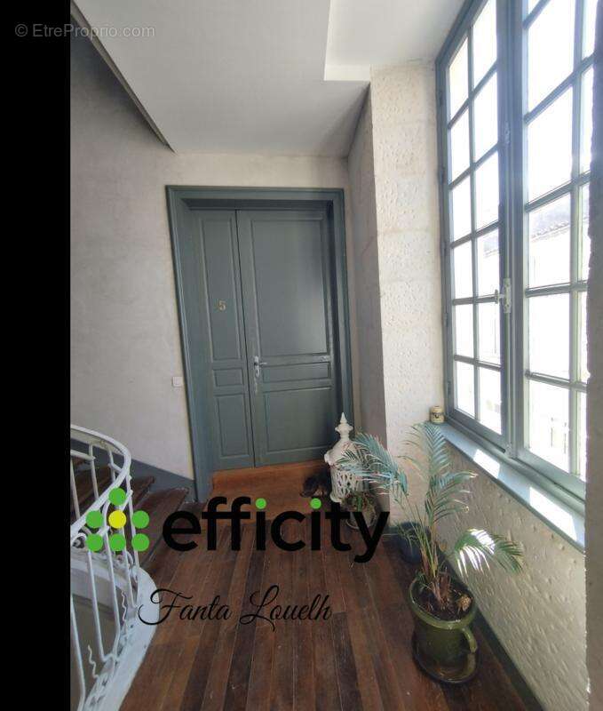 Appartement à FONTENAY-LE-COMTE