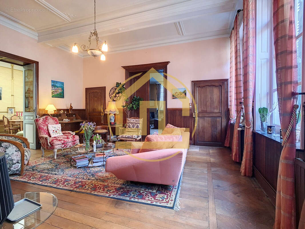 Maison à LE QUESNOY