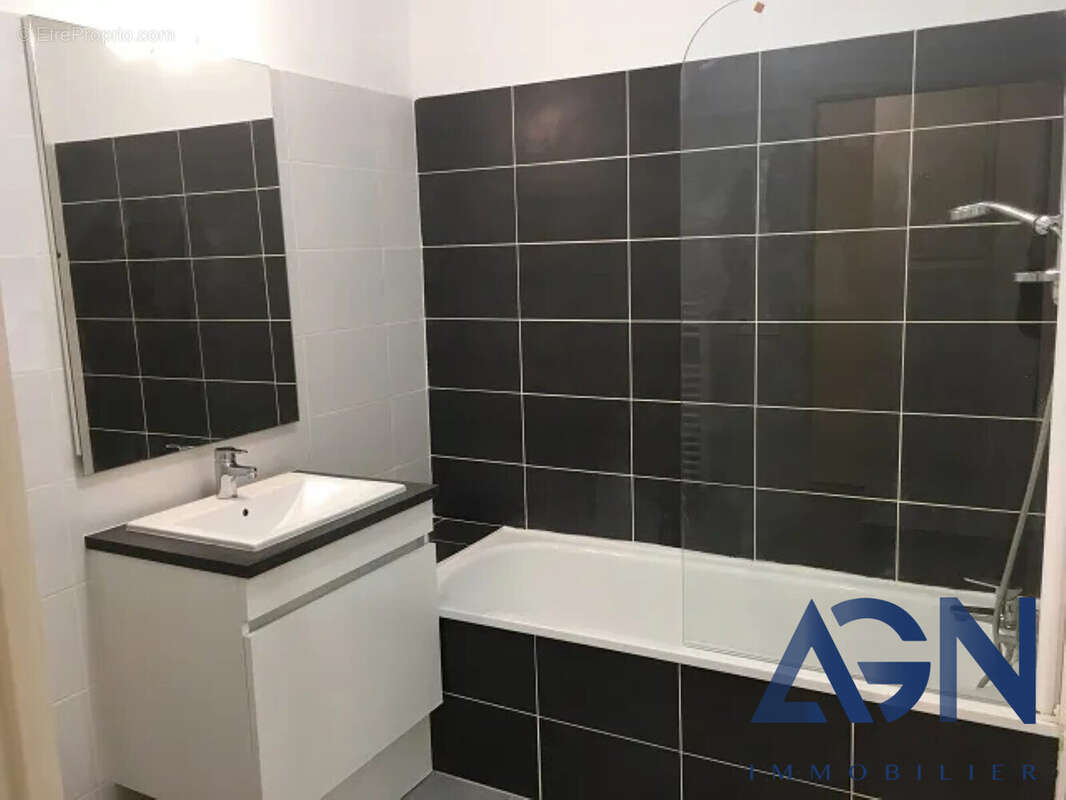 Appartement à CASTELNAU-LE-LEZ