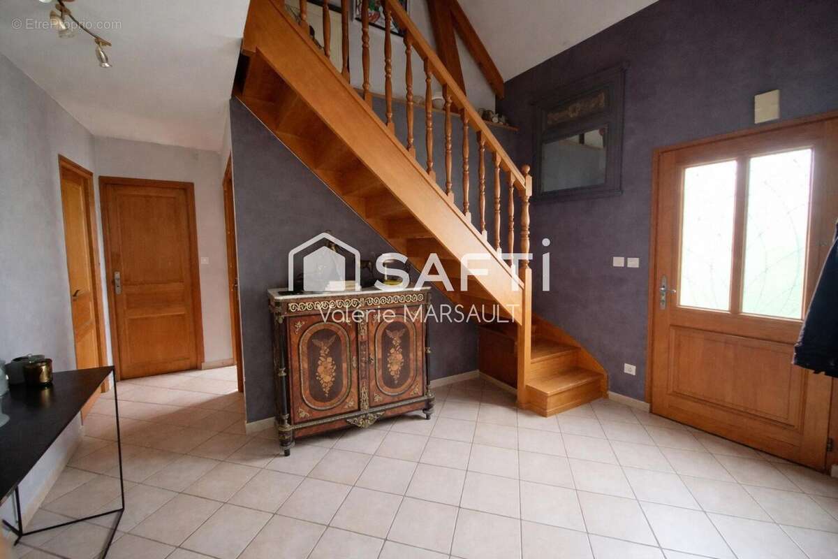 Photo 5 - Maison à SAINT-ETIENNE-DE-CHIGNY