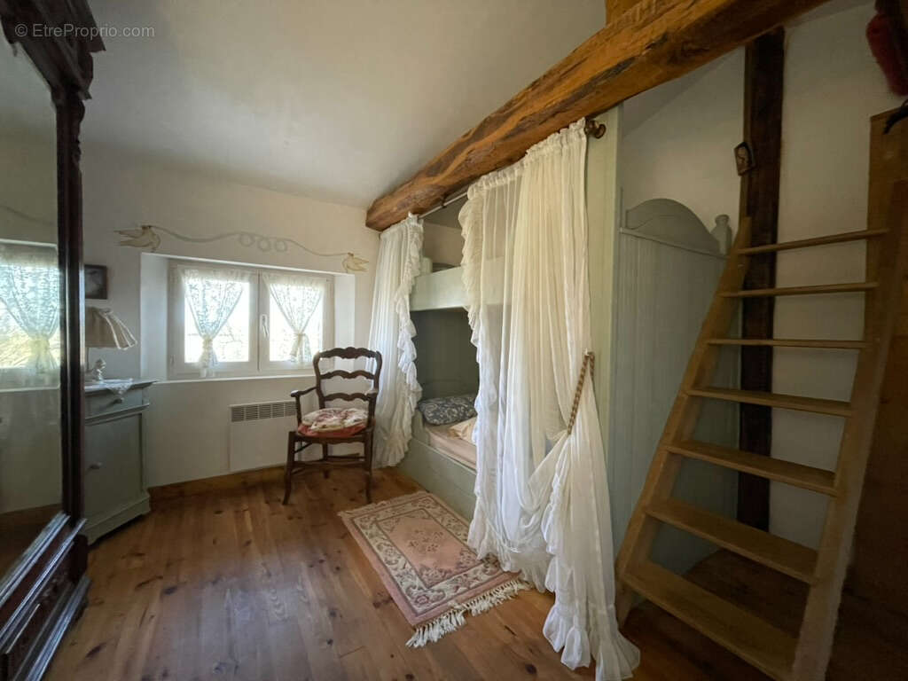 Maison à LE FOUSSERET