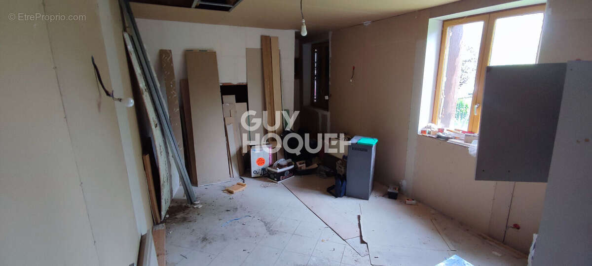 Maison à MILLY-LA-FORET