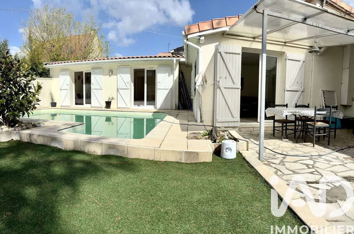 Photo 9 - Maison à LE TAILLAN-MEDOC