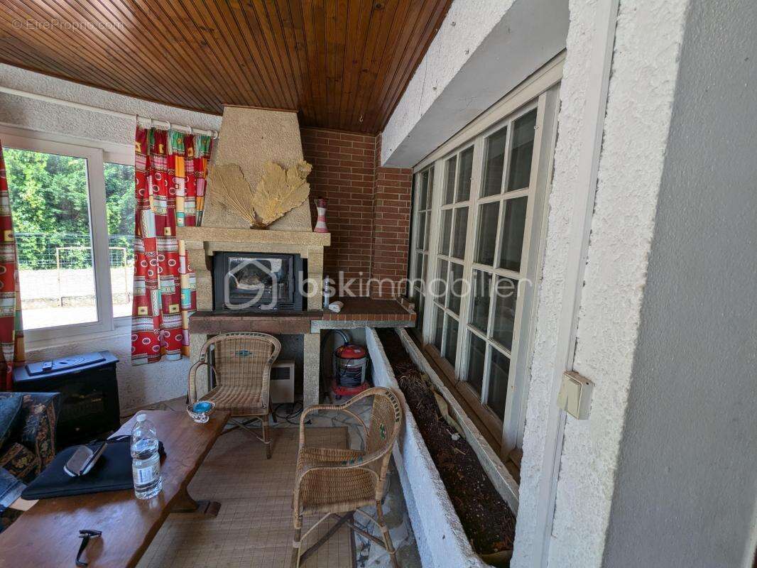 2 Maisons    proche St Emilion      de 150 m2 et 100m2                180000€        St Pey D'armens - photo 12