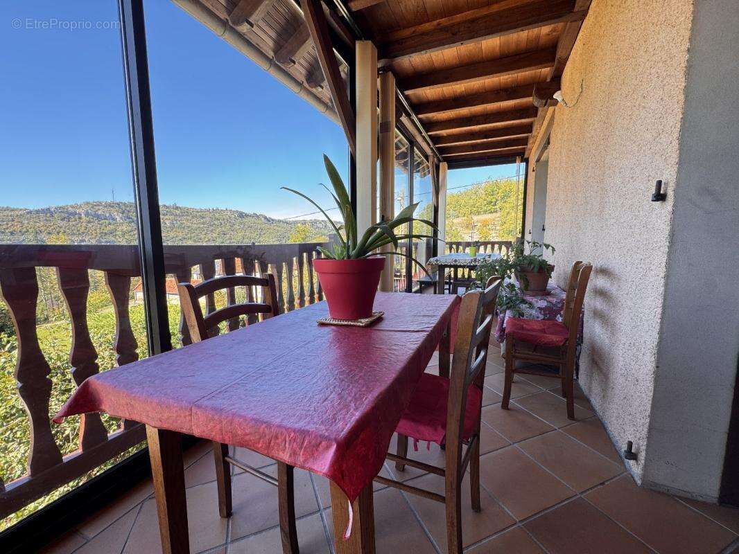 Maison à SALVAGNAC-CAJARC