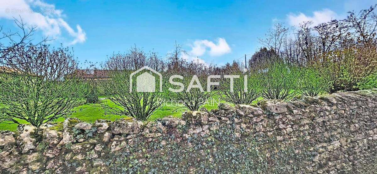 Photo 1 - Terrain à FRESSINES