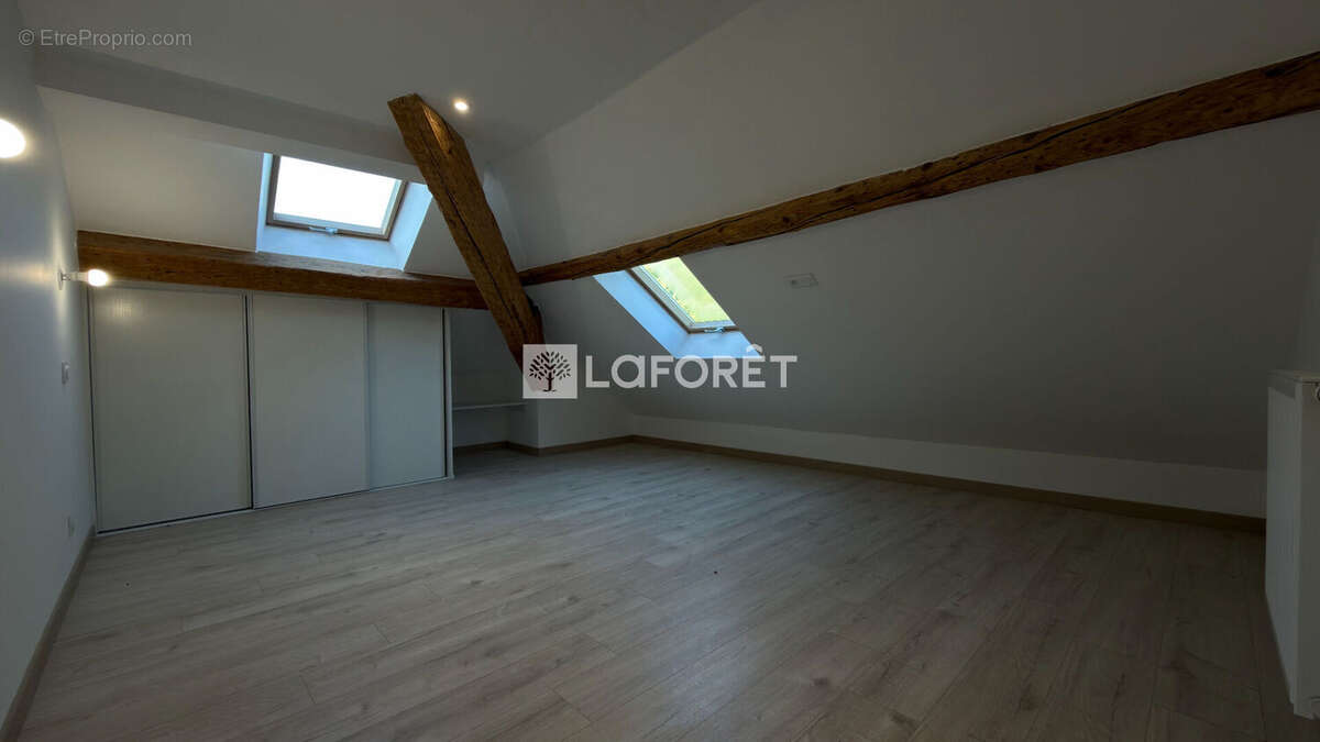 Appartement à SALINS-LES-THERMES
