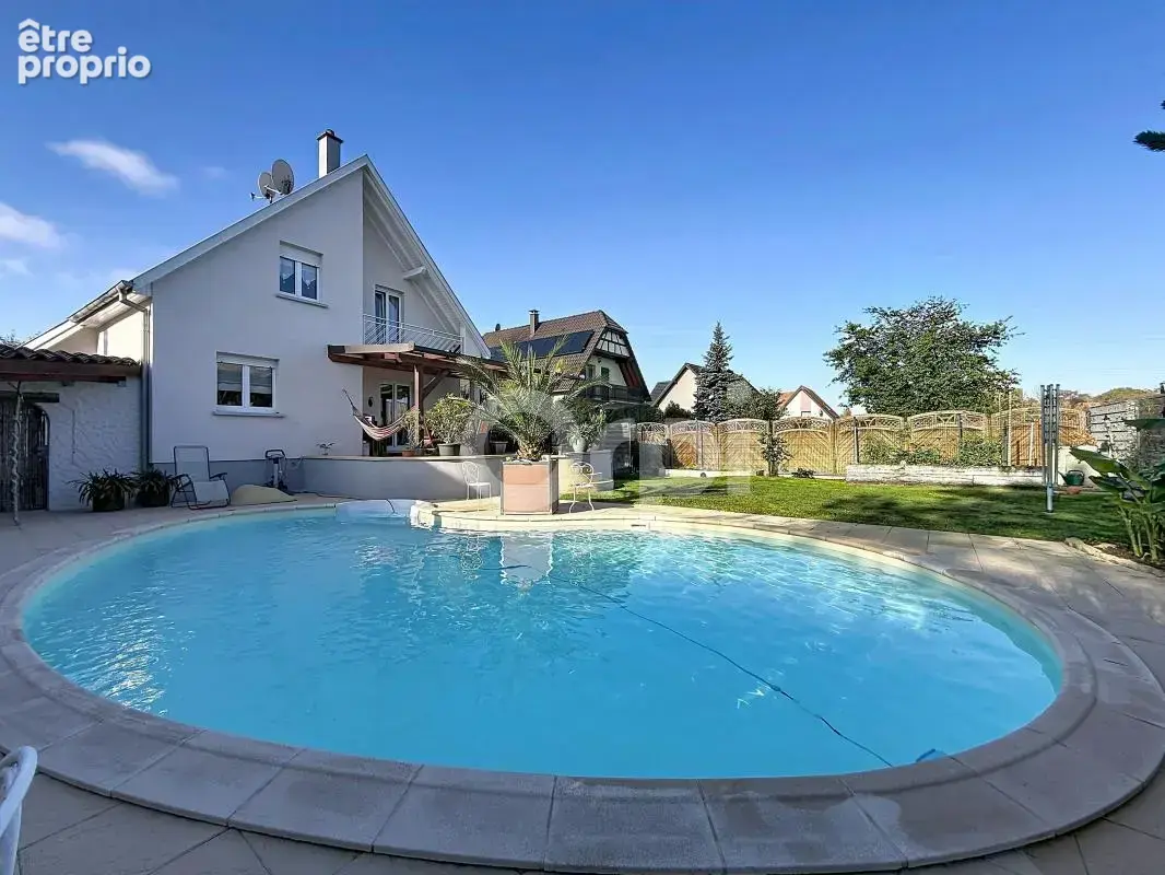 A vendre KEMBS – Maison avec piscine et Garage indépendant de 60m²: Un bien aux multiples possibilités - photo 3