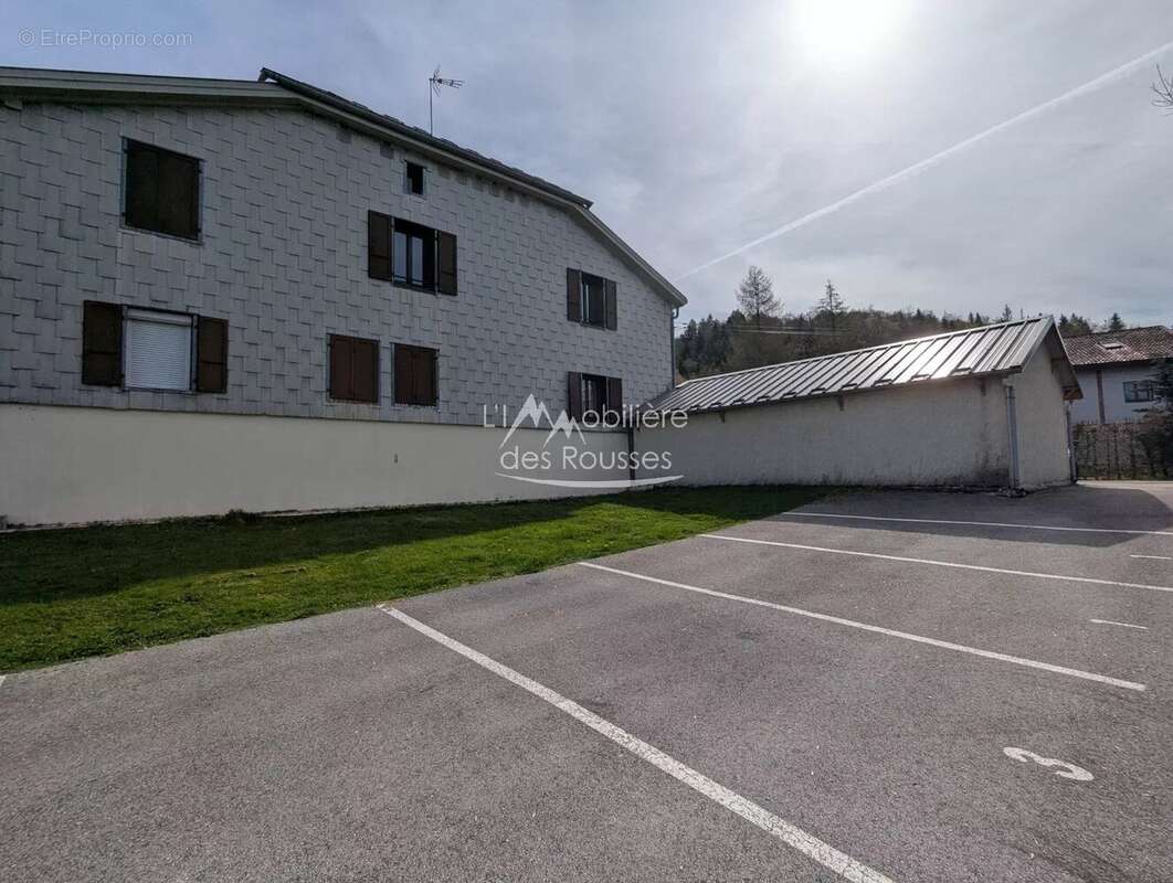 Appartement à LES ROUSSES