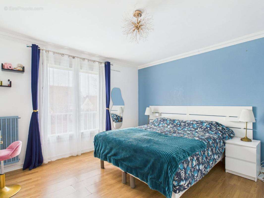 Maison à BRUYERES-SUR-OISE