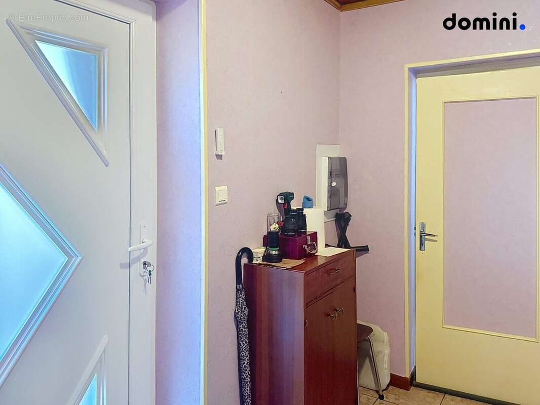 Maison à MONTCHANIN