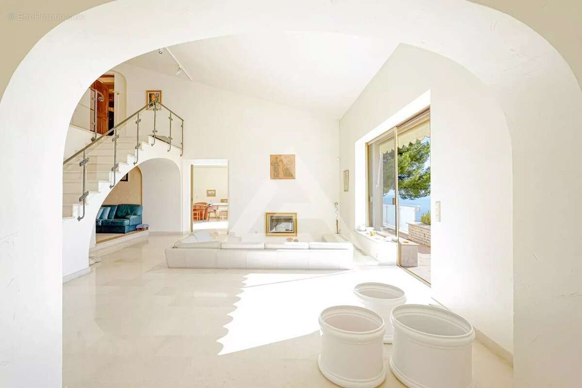 Maison à ROQUEBRUNE-CAP-MARTIN