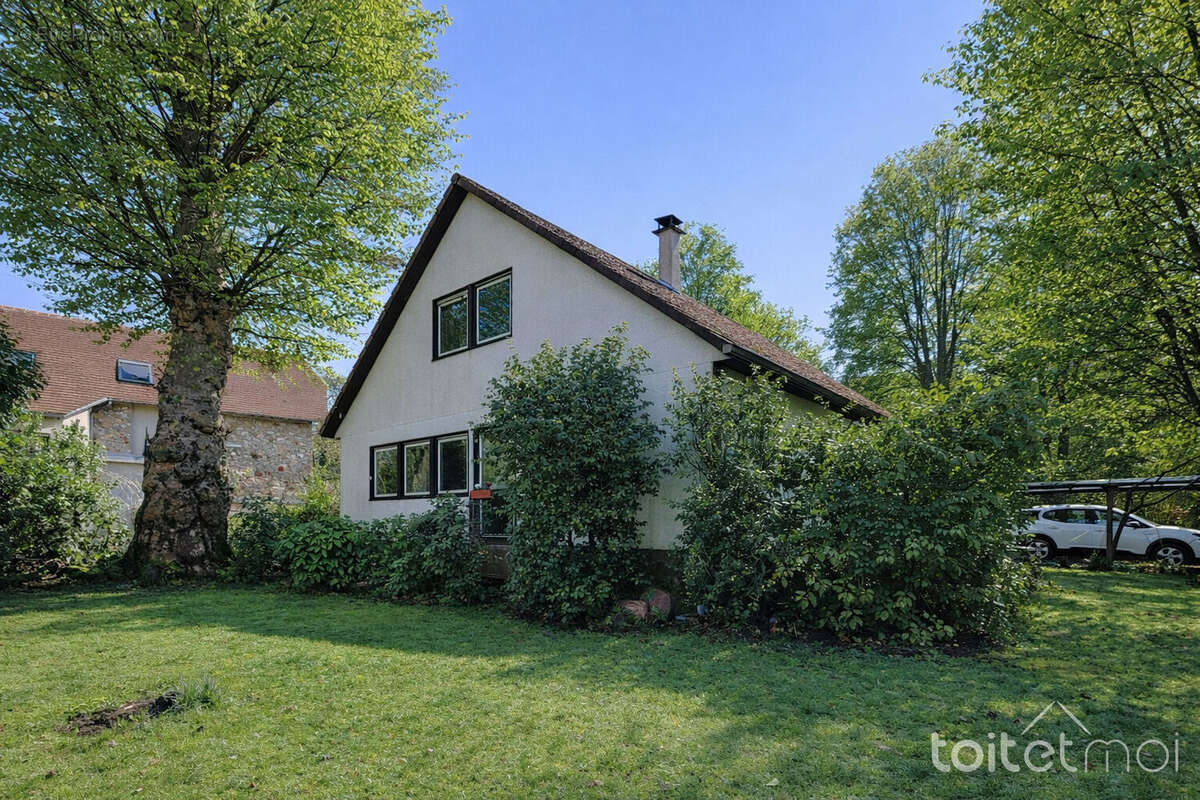 Maison à GIF-SUR-YVETTE