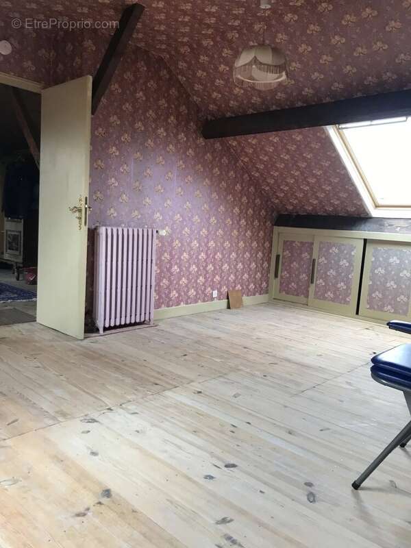 Maison à SAINT-CHERON