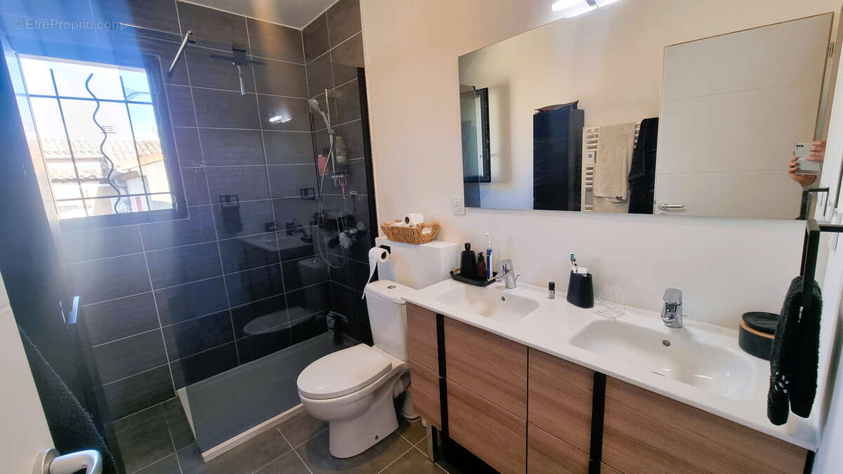 Maison à LA ROUVIERE