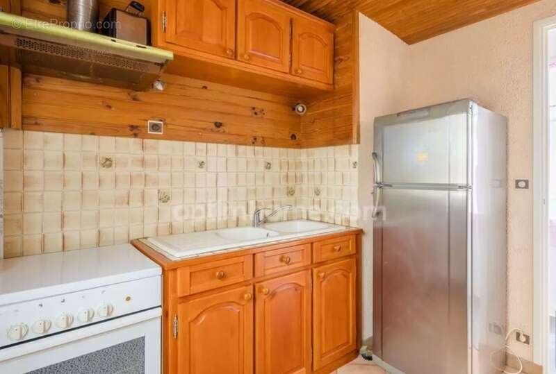 Appartement à LES PAVILLONS-SOUS-BOIS