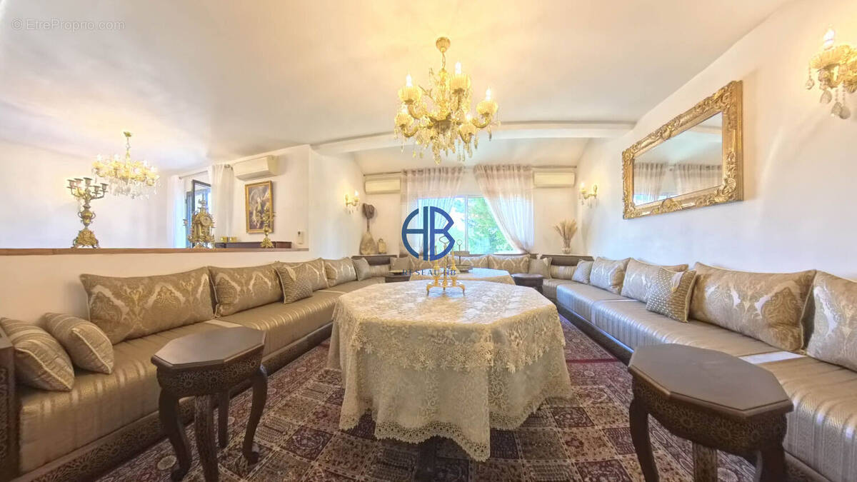 Maison à NOISY-LE-SEC