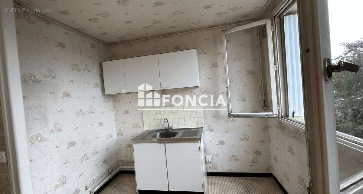 Appartement à LE PLESSIS-TREVISE